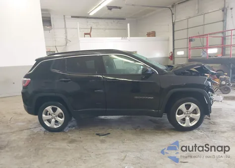 2020 Jeep Compass Latitude 4X4 из США, поврежденный, VIN 3C4NJDBB5LT168765